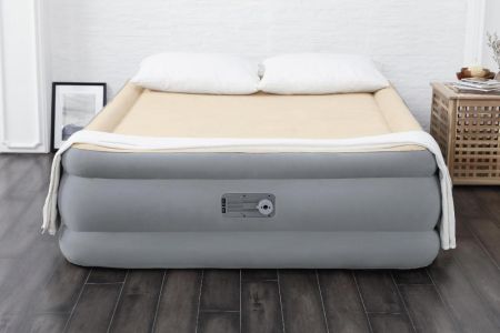 Надувная кровать 152х203х46см, встр.насос 220В, до 300кг, Bestway 67486 BW