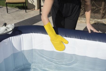 Набор для чистки СПА-бассейнов, сачок, щетка, чистящая варежка, Bestway 60310 BW