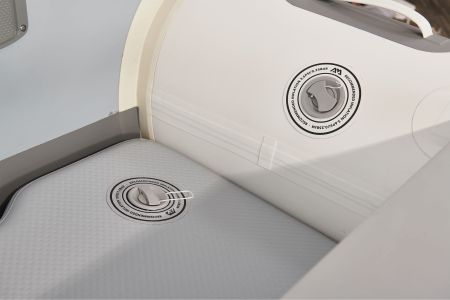 Надувная лодка "DELUXE U-TYPE 2.98m", 298х155см, алюм.вёсла, насос, сумка, до 360кг, Aqua Marina BT-UD298