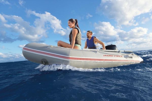 Надувная лодка "Caspian Pro" 280х152х42см с жёстким дном, вёсла 162см, насос, транец, до 480кг, Bestway 65047 BW