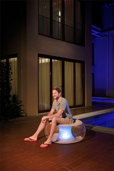 Надувное кресло 82x82x41см "Poolsphere" с Led подсветкой на батарейках (3хААА), Bestway 75085 BW
